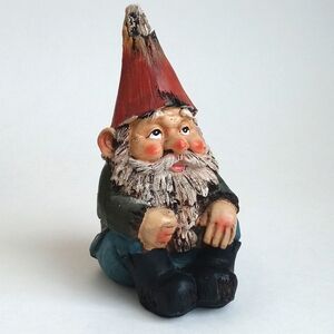 Sweet Little Vintage Sitting Garden Gnome 6" Tall